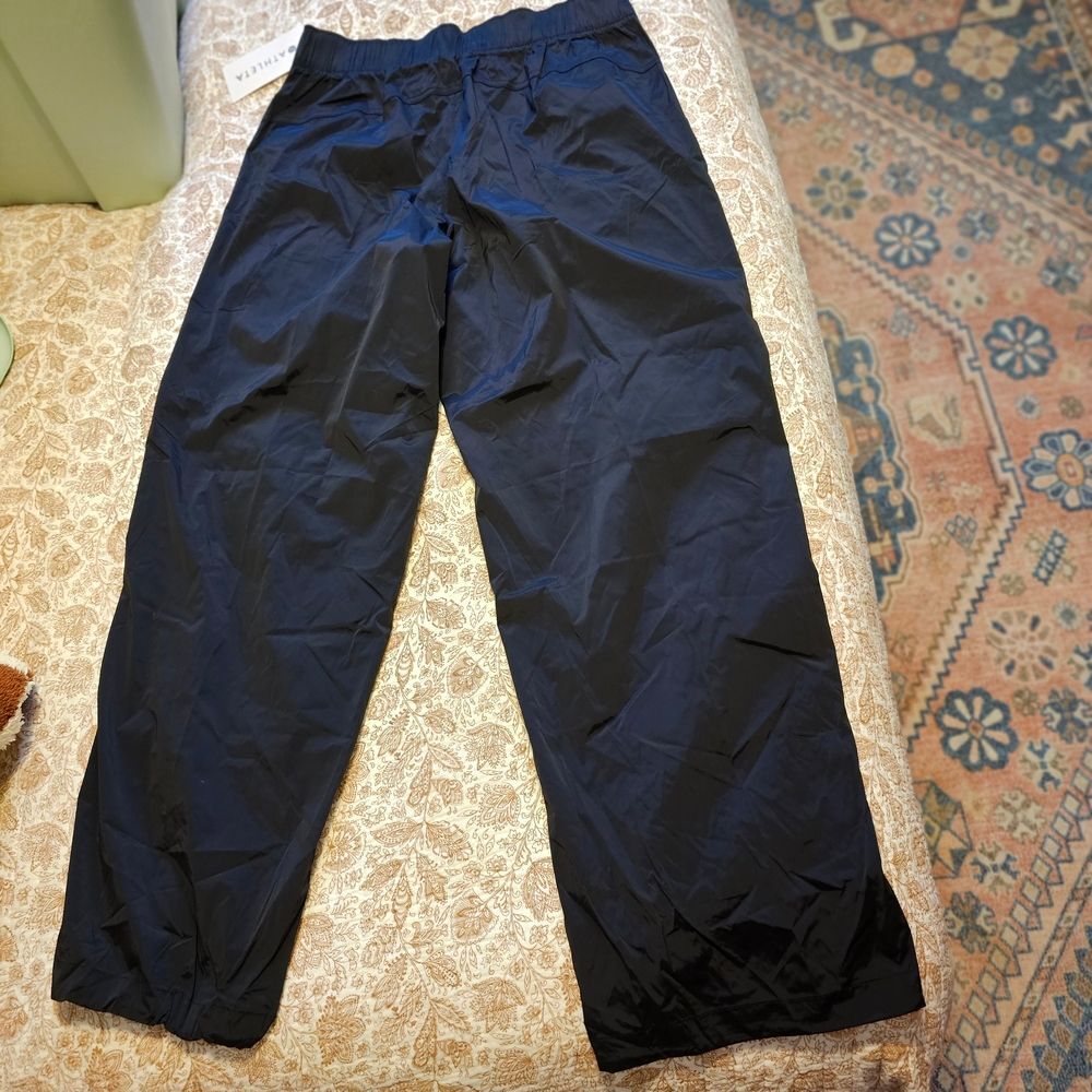 Athleta Women's Black Track Pants - Picture 4 of 5